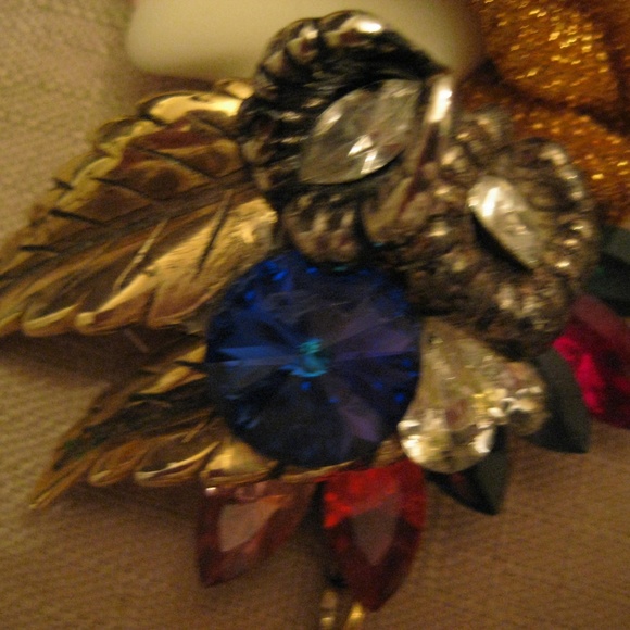 BONETTO Watch Brooch Blue Rivoli Pear RHINESGTONES - Picture 3 of 8